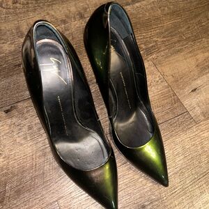 Giuseppe Zanotti Design green heels